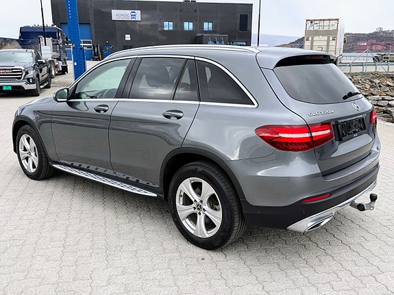 Mercedes-Benz GLC220 d 4 of 14