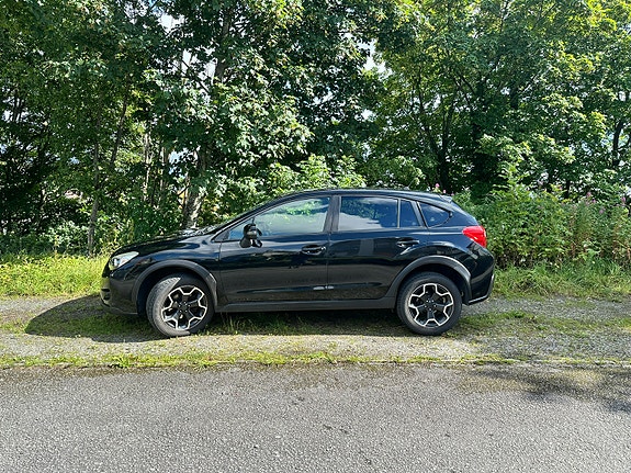 Subaru XV 2 of 13