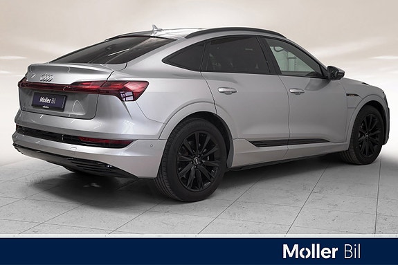Audi e-tron Sportback 2 of 30