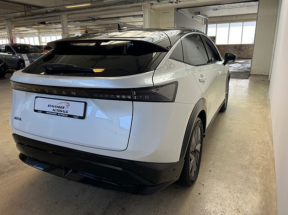 Nissan Ariya 5 of 30