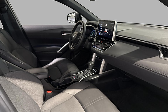Toyota Corolla Cross 15 of 19