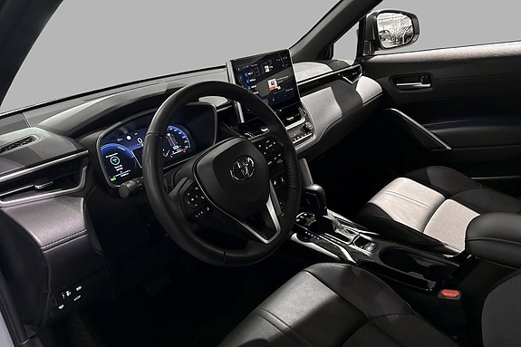 Toyota Corolla Cross 10 of 19
