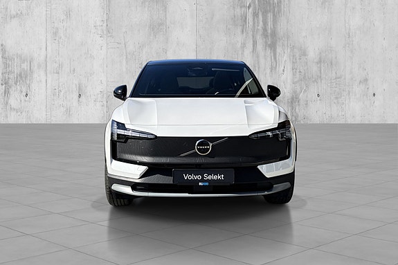 Volvo EX30 CC 3 of 5