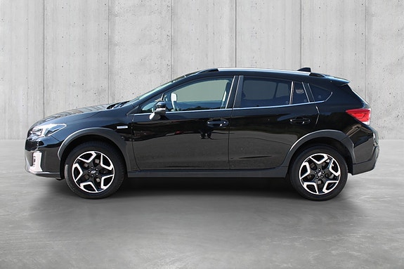 Subaru XV 2 of 19