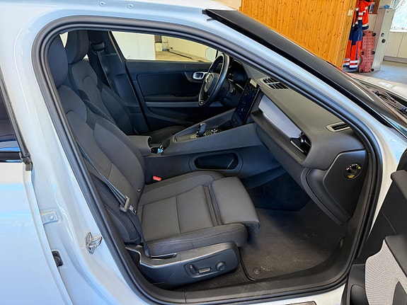Polestar 2 10 of 24
