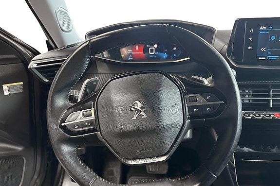 Peugeot 2008 9 of 22