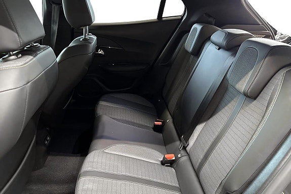 Peugeot 2008 15 of 22