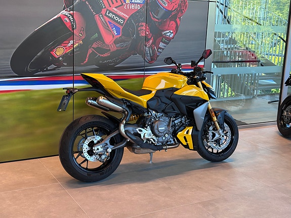 Ducati Streetfighter V2 S - På lager! 3 of 12