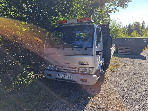Nissan Cabstar 5 of 5