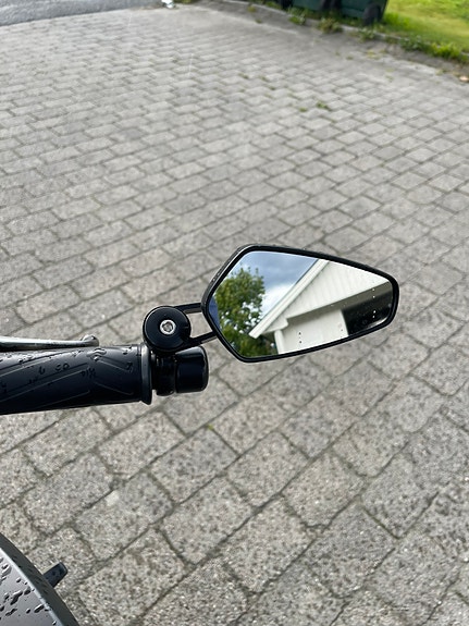 Yamaha MT-125 8 of 9