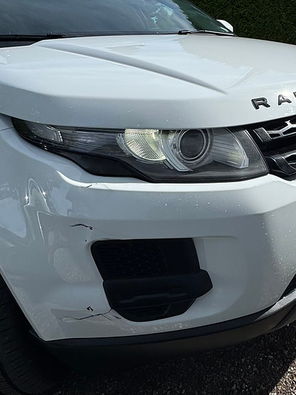 Land Rover Range Rover 3 of 5