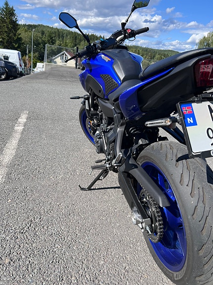 Yamaha MT-07 9 of 15