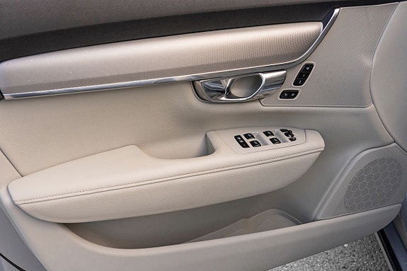 Volvo V90 15 of 30