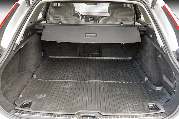 Volvo V90 12 of 30
