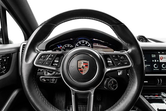 Porsche Cayenne Coupe 10 of 30