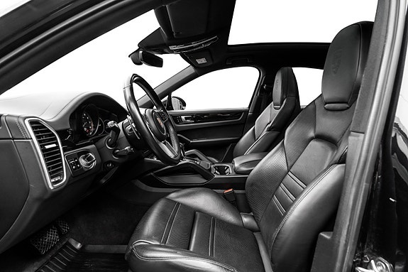 Porsche Cayenne Coupe 4 of 30