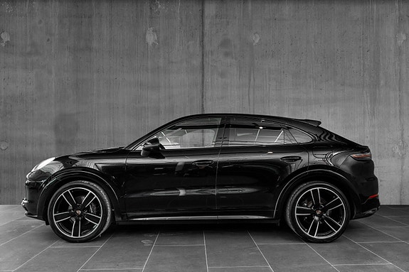 Porsche Cayenne Coupe 2 of 30