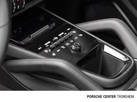 Porsche Cayenne Coupe 25 of 30