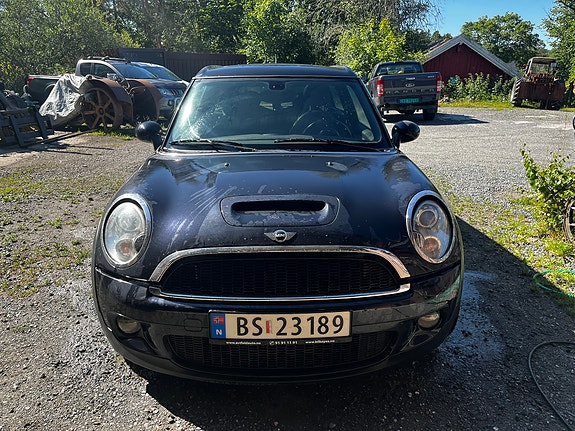 MINI Clubman Cooper S 4 of 5