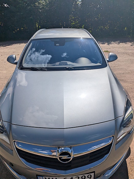 Opel Insignia 2 of 5