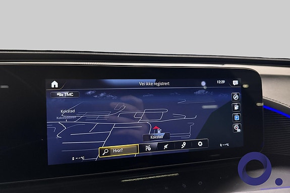 Mercedes-Benz EQC400 17 of 20