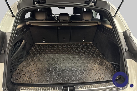 Mercedes-Benz EQC400 9 of 20