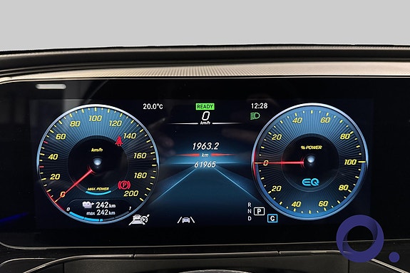 Mercedes-Benz EQC400 14 of 20