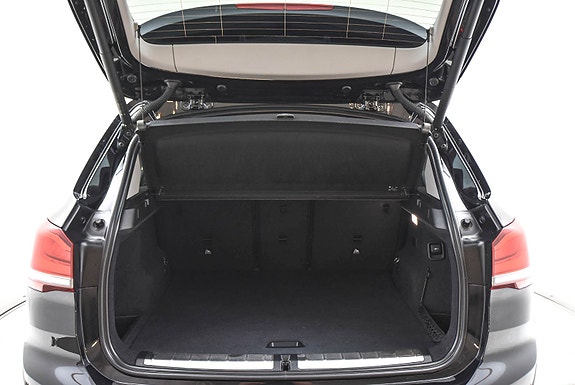 BMW X1 4 of 5