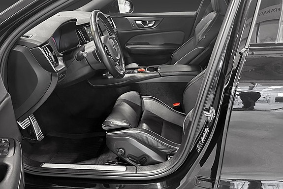 Volvo S60 11 of 20