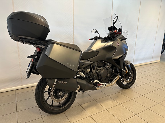 Honda NT 1100 6 of 7