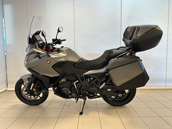 Honda NT 1100 4 of 7