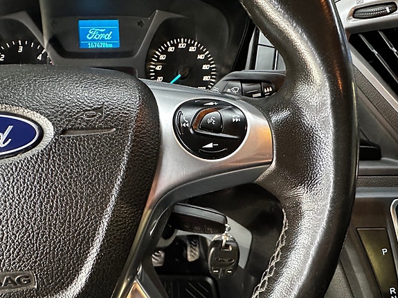 Ford Transit 18 of 23