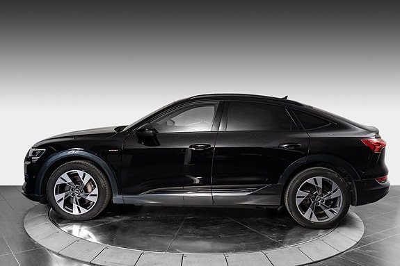 Audi e-tron Sportback 7 of 30
