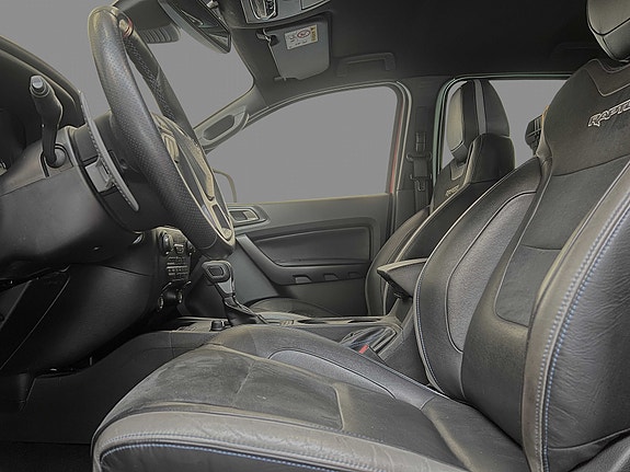 Ford Ranger Raptor 12 of 30