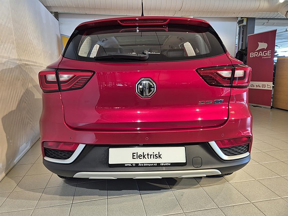 MG ZS EV 3 of 28