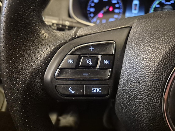 MG ZS EV 15 of 28