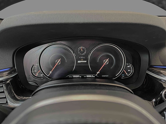 BMW 530e 11 of 30