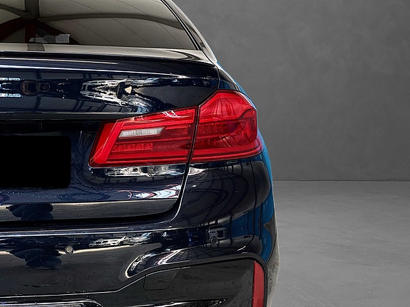 BMW 530e 9 of 30