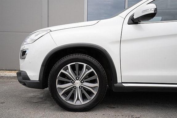 Peugeot 4008 3 of 30