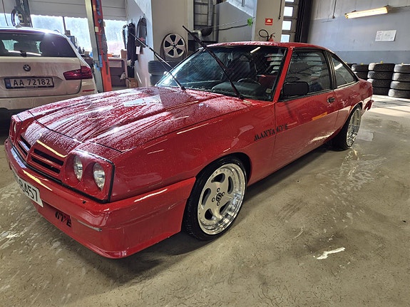 Opel Manta 3 of 5