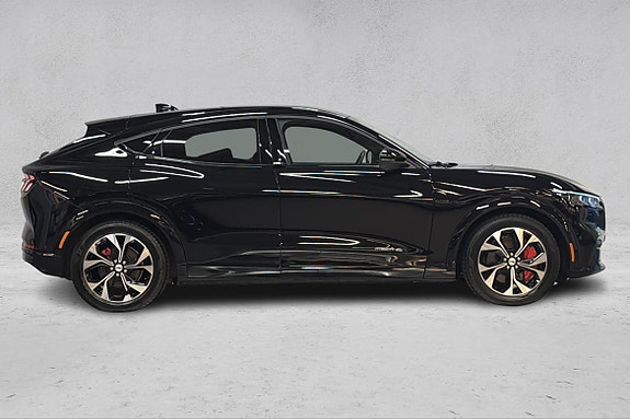 Ford Mustang Mach-E 6 of 22