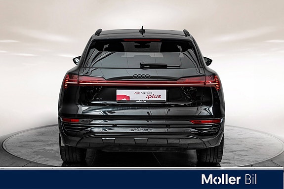 Audi Q8 e-tron 7 of 27
