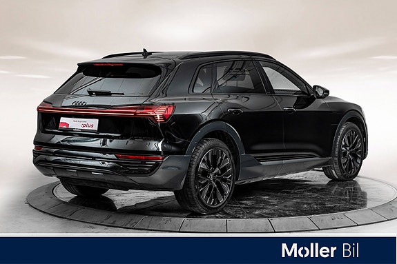 Audi Q8 e-tron 5 of 27