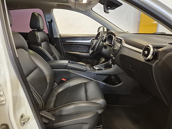 MG ZS EV 11 of 22