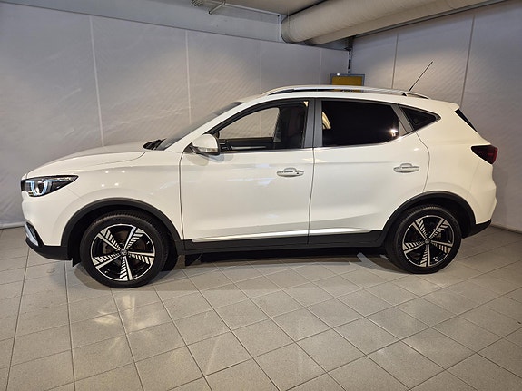 MG ZS EV 6 of 22