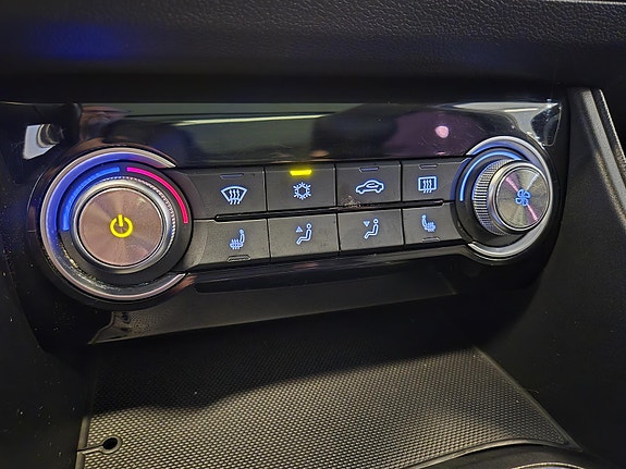 MG ZS EV 18 of 22