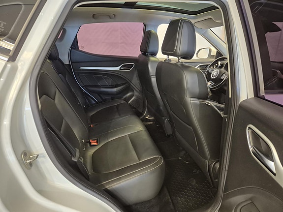 MG ZS EV 10 of 22