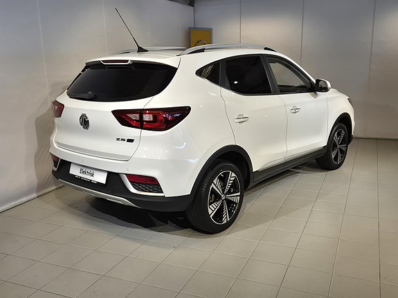 MG ZS EV 2 of 22