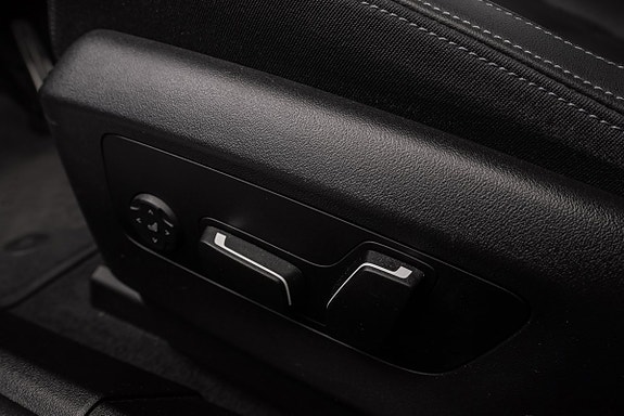 BMW i5 17 of 30