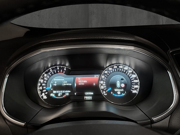 Ford Edge 20 of 26
